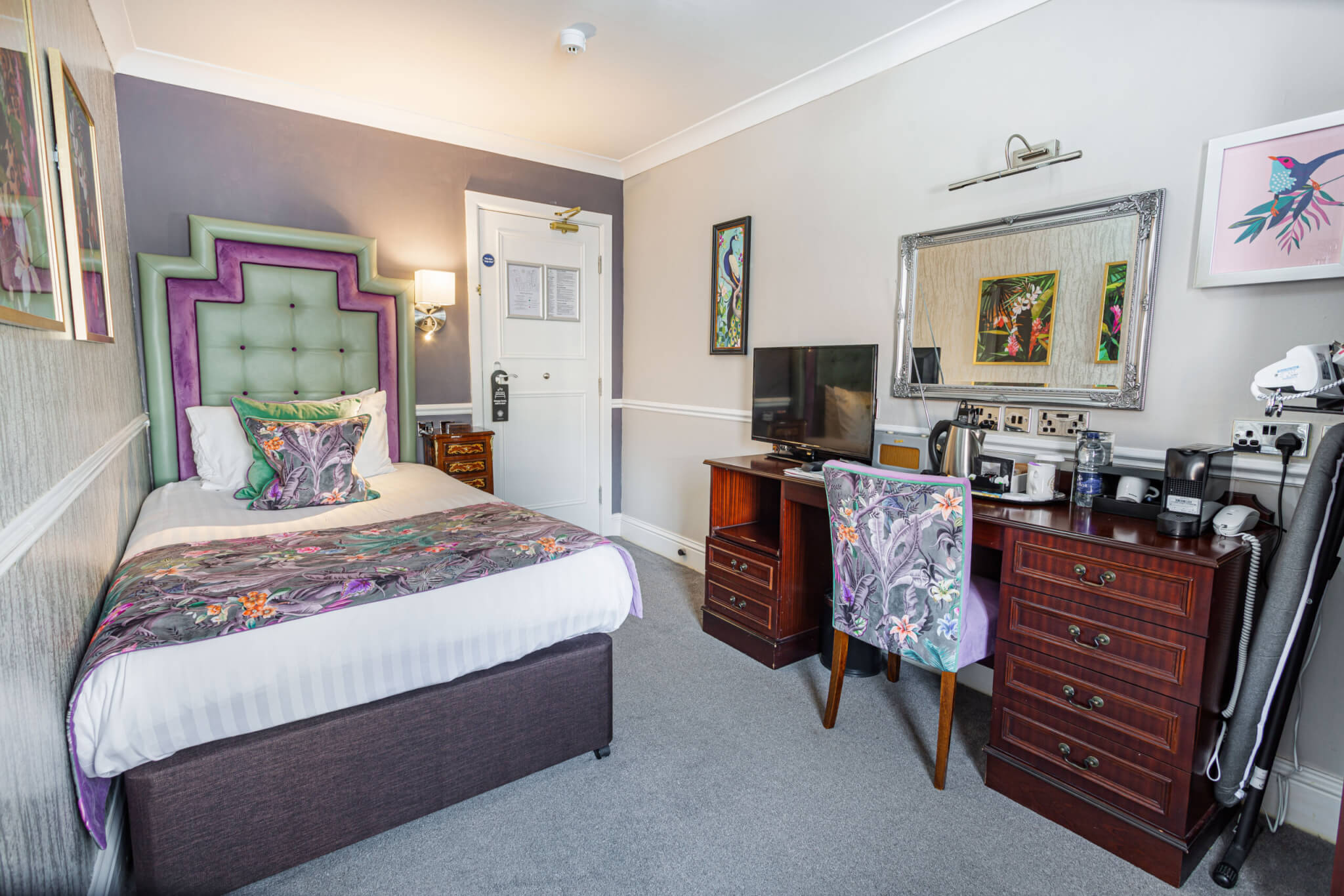 Crown Hotel Classic Single Room Bedroom Space scaled