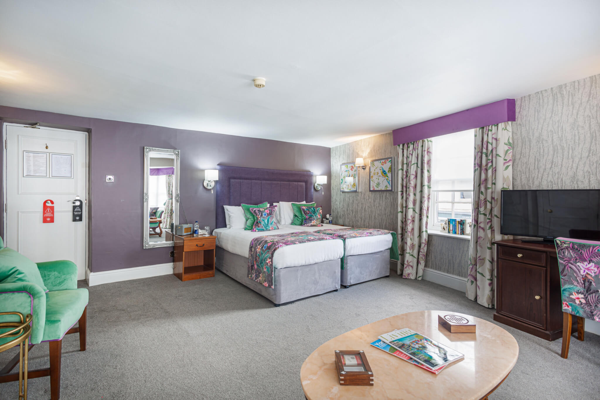 Crown Hotel Deluxe Double Room Bedroom scaled
